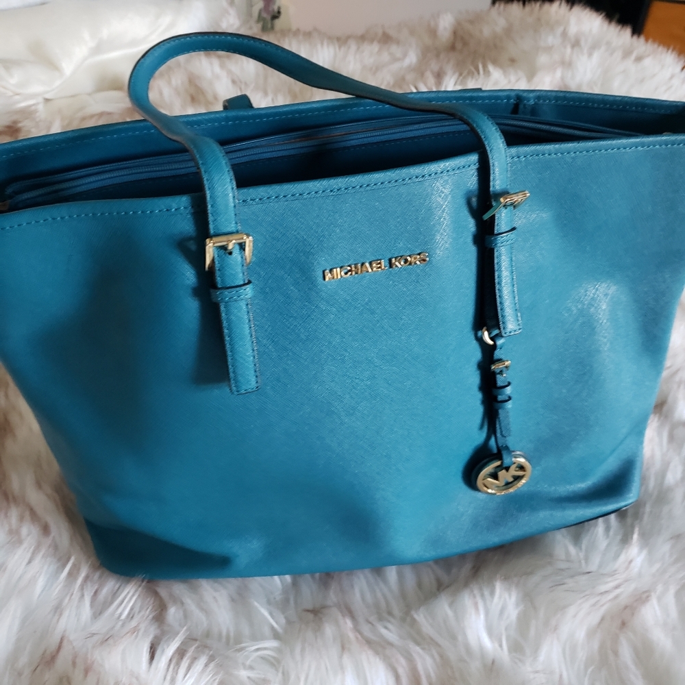 Handbag - Picture 2 of 6
